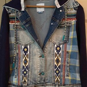 women’s Desigual jean jacket , size 38 ( small according to chart )